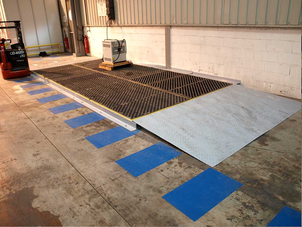https://www.metal-production.pl/files/content/product-realization/platforma_ociekowa.jpg