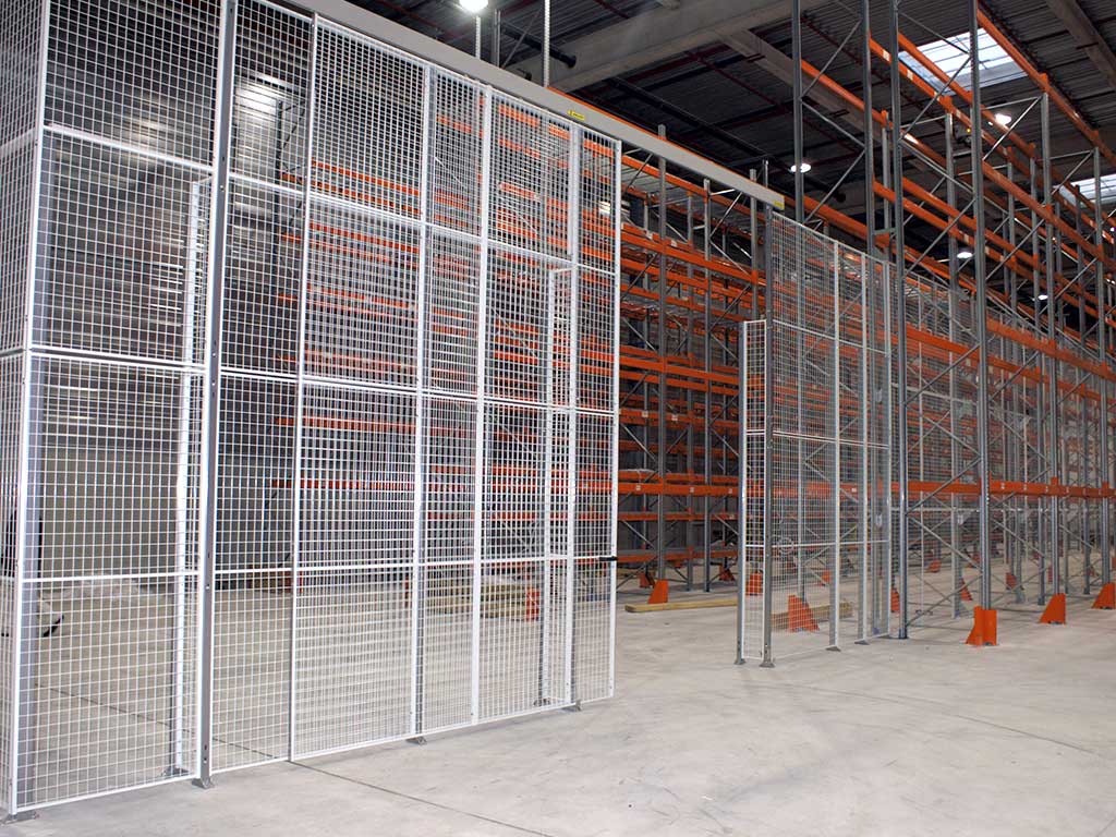 https://www.metal-production.pl/files/content/product-realization/wygrodzenie_siatkowe.jpg