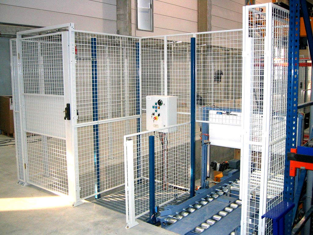 https://www.metal-production.pl/files/content/product-realization/wygrodzenie_siatkowe_2.jpg